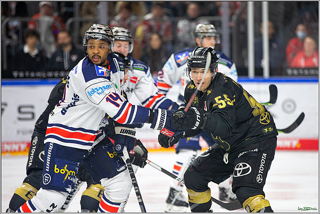 PENNY DEL; Koelner Haie- Iserlohn Roosters; Koeln, 27.11.2022